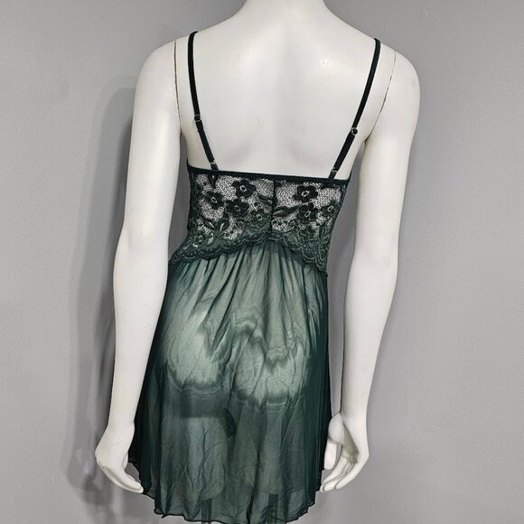 Green Lace Babydoll Lingerie with Peekaboo Slits - Picture 4 of 5